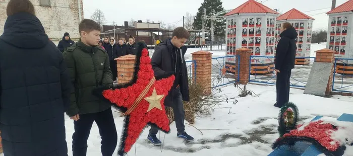 возл3